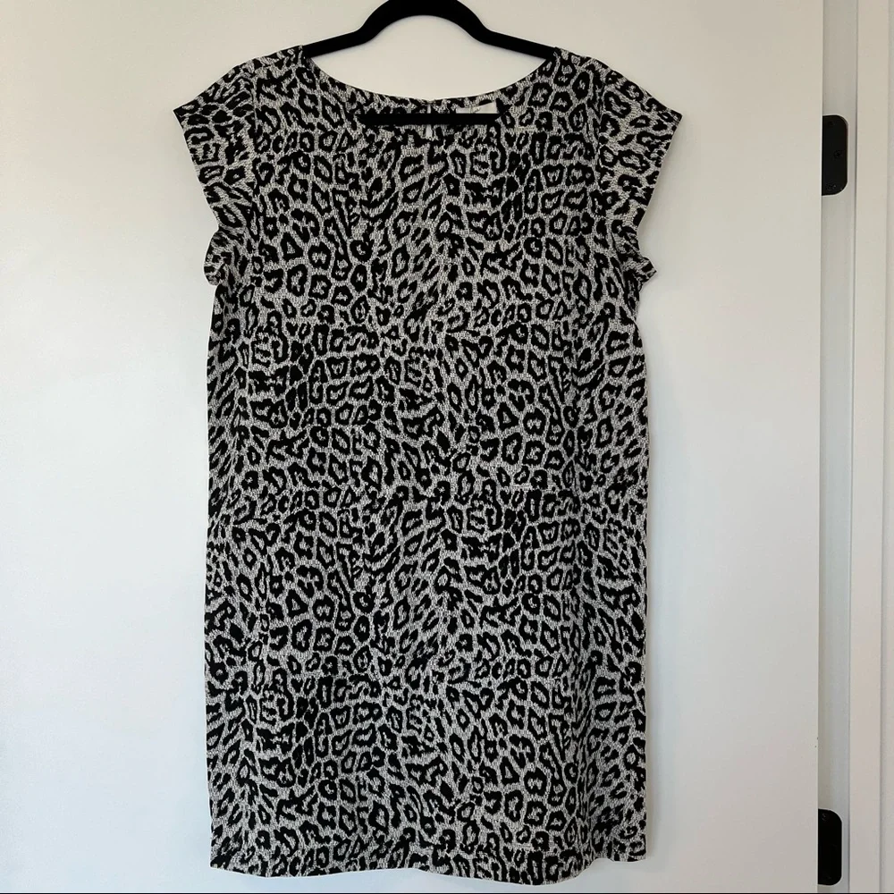 Joie Leopard Print 100% Silk Mini Dress; Size Medium - Picture 2 of 7